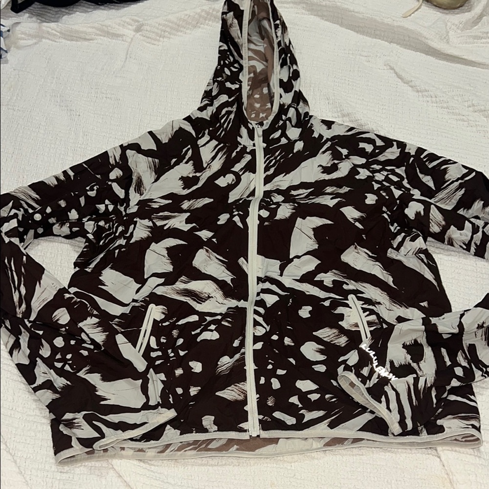 Lululemon Packable Monarch Jacket - image 1